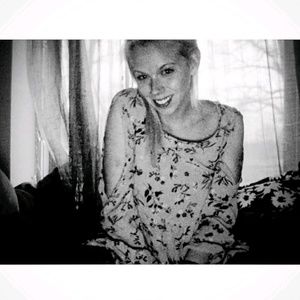 Meet your Posher, Jenny